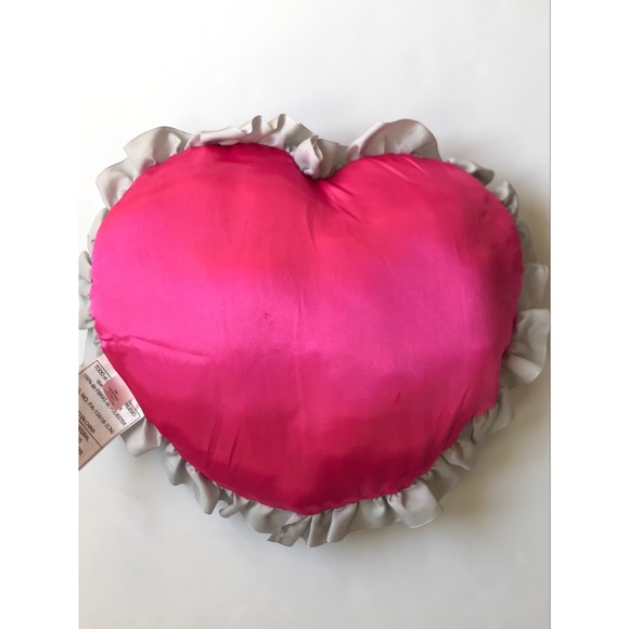 Disney Frozen Heart-Shaped Pillow Anna Elsa Creative Cushion Throw Pillow - Picture 2 of 9